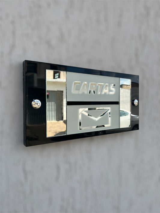 Tampa do Carteiro Branco/Preto