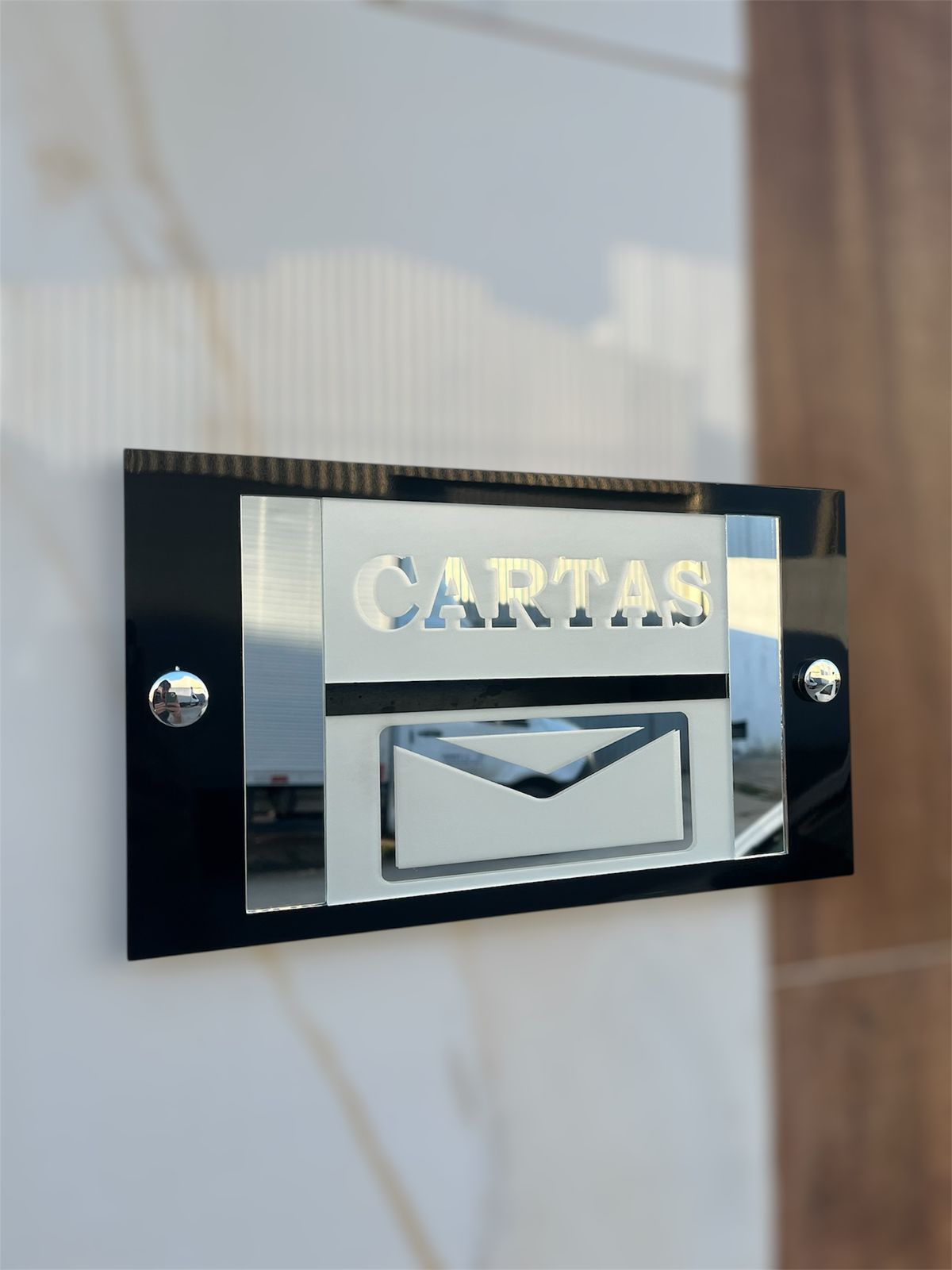 Tampa do Carteiro – Acabamento Moderno para Caixas de Correio (FRETE GRÁTIS)