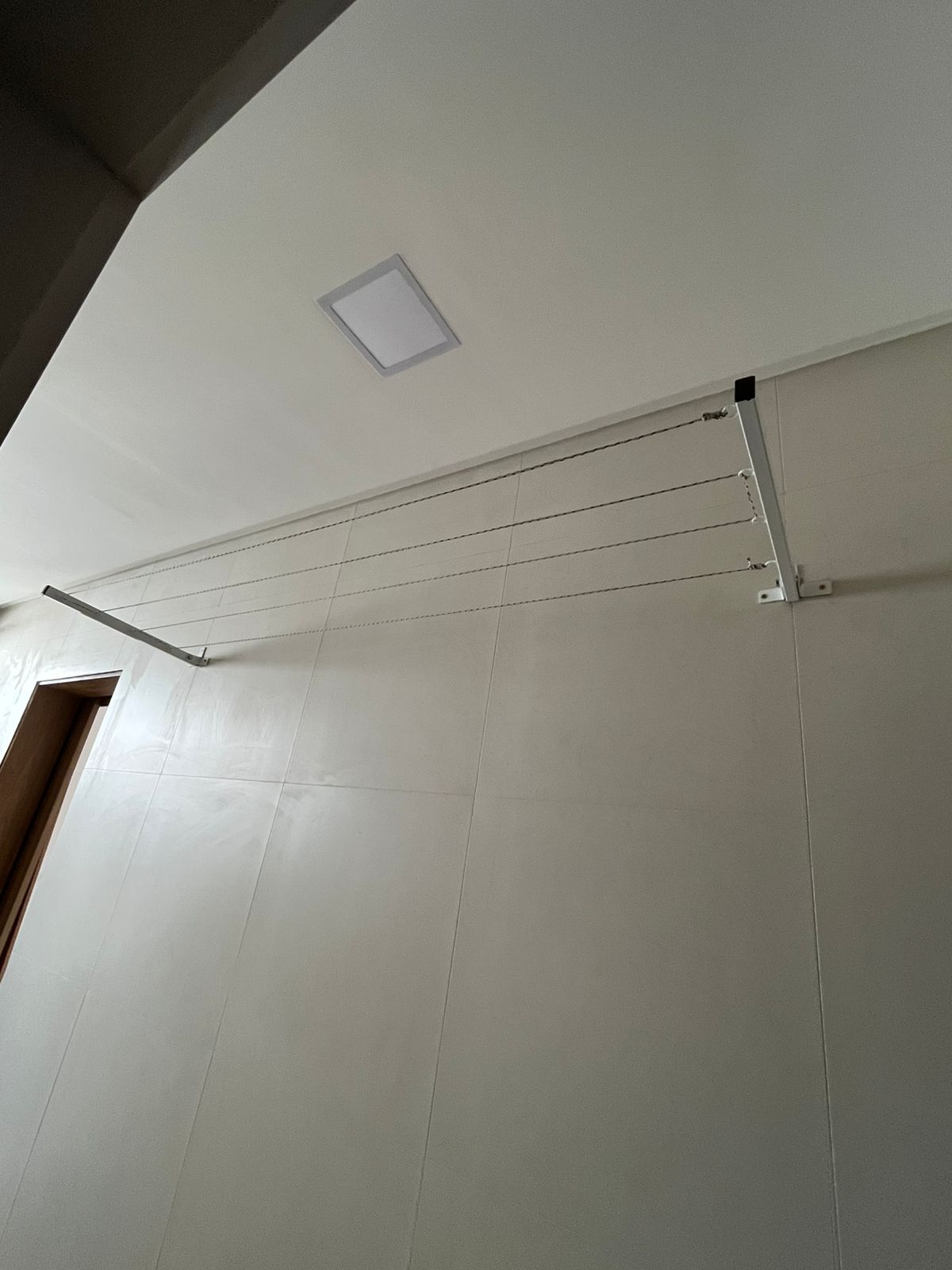 Varal Retrátil Premium - até 3 Metros (Frete Grátis)