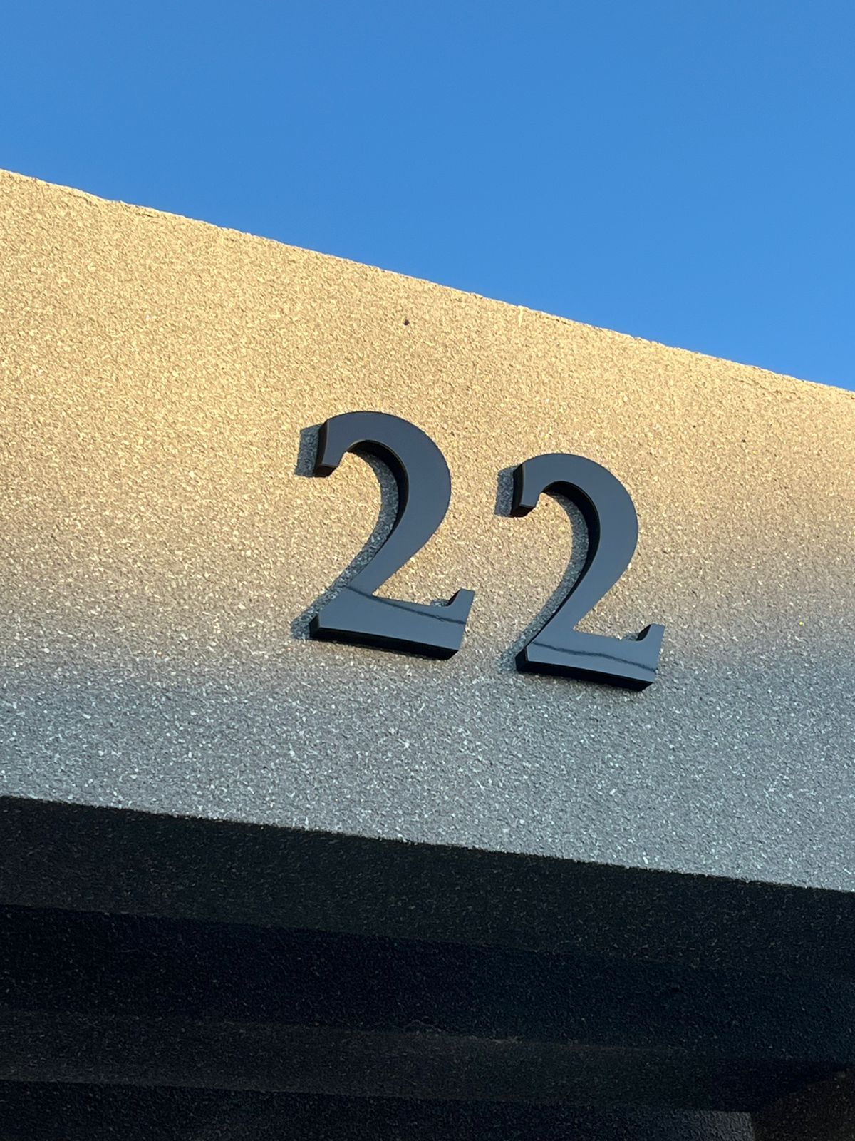 ÚMEROS RESIDENCIAIS 20 cm — PVC + ACM Premium (1ALGARISMO)